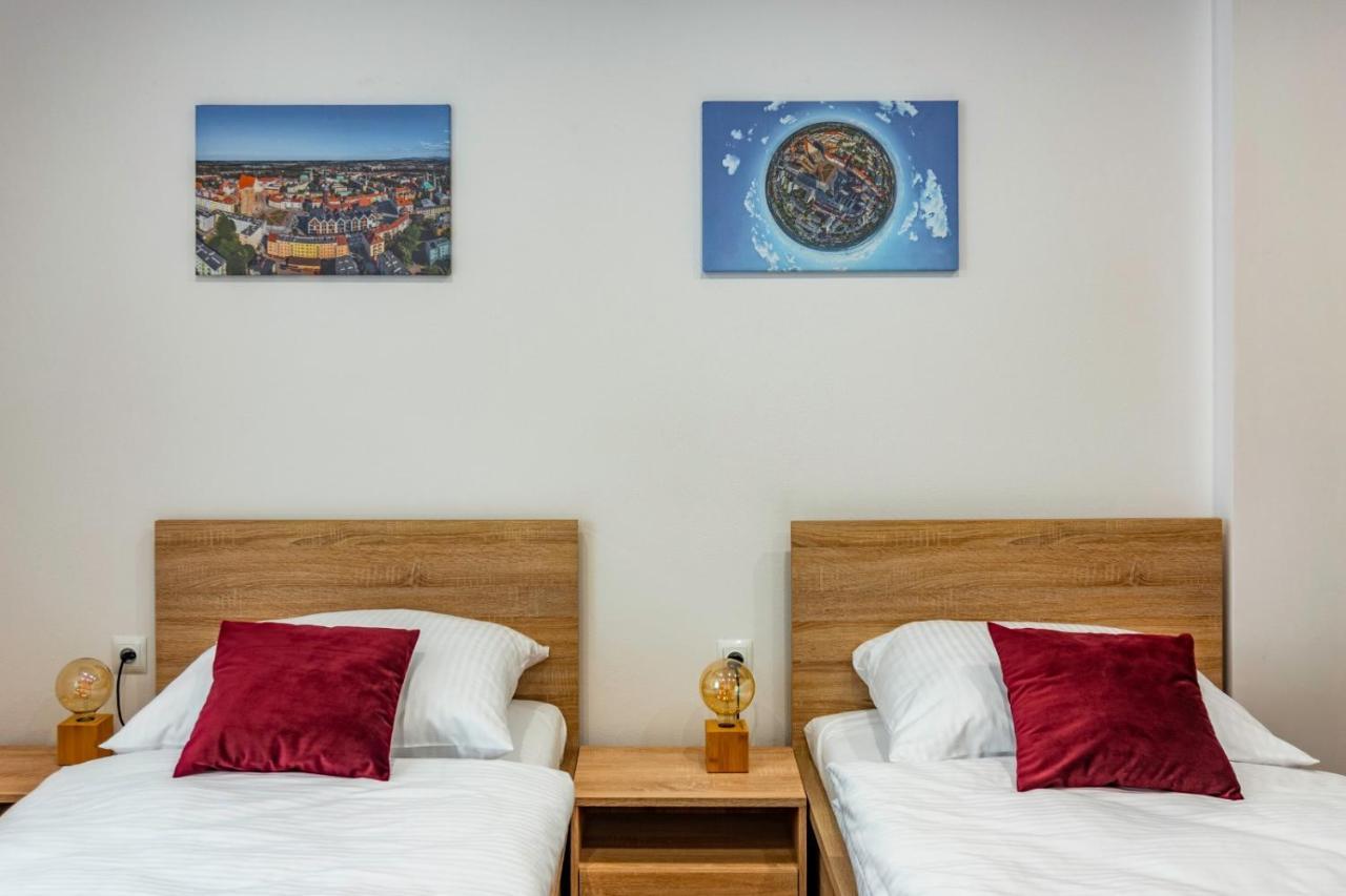 Apartament Residence Nysa Buitenkant foto